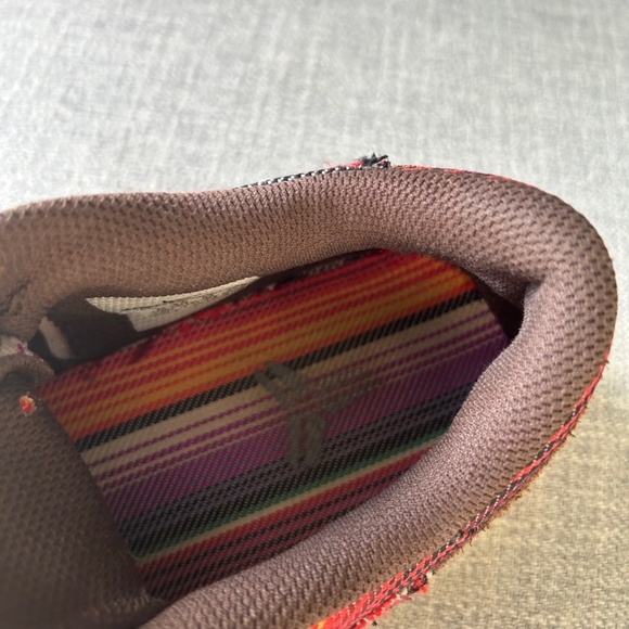 NIKE Kobe 8 NSW Lifestyle LE - Mexican Blanket sneakers Size Men's 9.5 - Picture 5 of 9